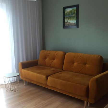 Appartement Pojezierze Waleckie Kusi Atrakcjami à Wałcz Extérieur photo