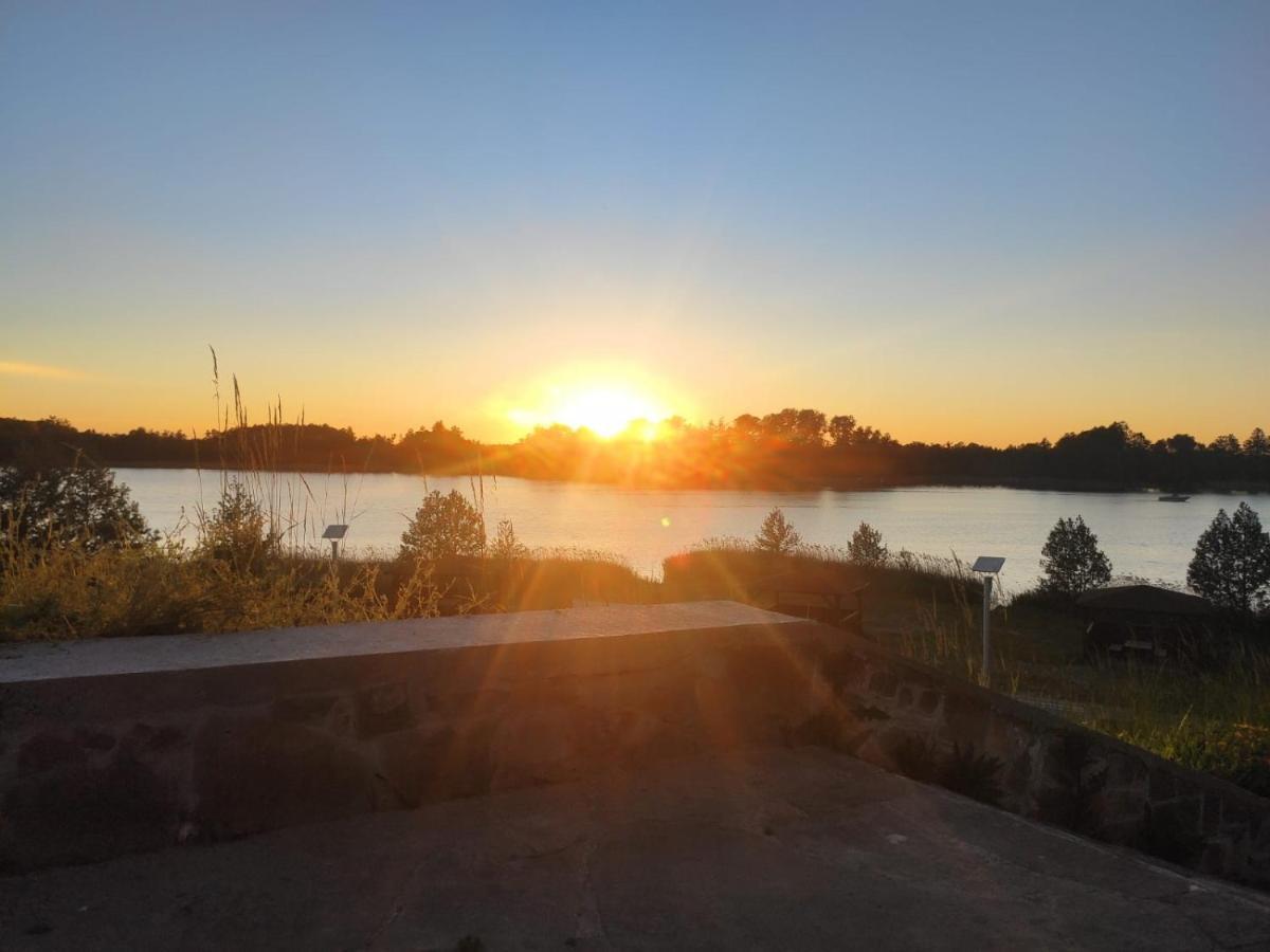 Appartement Pojezierze Waleckie Kusi Atrakcjami à Wałcz Extérieur photo